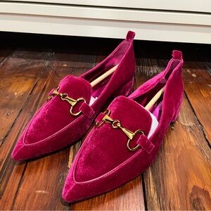 Never worn Jeffery Campbell velvet loafers